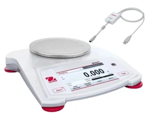 Ohaus Scout STX421 Touch Screen Portable Balance 420 x 0.1 g with USB Devive Int - Picture 1 of 5