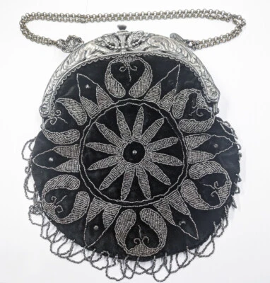 Antiguo Bolso Cartera Vintage Nuevo Plata Dragón Grifo Francés Cuentas Corte Acero Foto 1 de 4