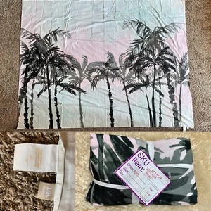 Pottery Barn Teen Palm Tree Beach Wall Tapestry Mural Room Dorm NEW - Picture 1 of 9