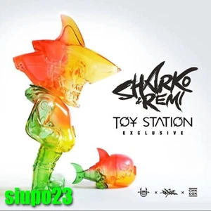 Figura Vinilo Suave Devil Toys Sharko & Remi Toy Station Exclusiva 17th Rainbow - Imagen 1 de 3