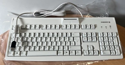 USB Tastatur Cherry RS 6700 Chipkartentastatur Chipkartenleser Layout QWERTZ NEU - Bild 1 von 2
