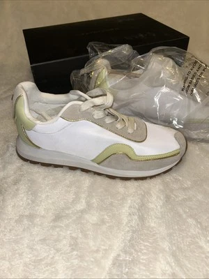 Donna Karan Sneakers G/111 Apparel Bind 9.5 Retail 150.00 F2487815 - Image 1 of 4