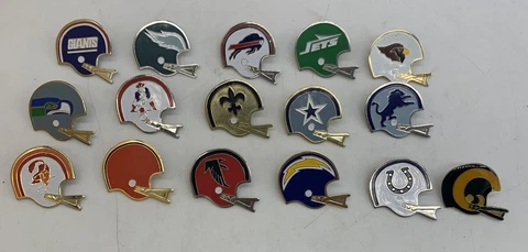 Lot of 16 FOOTBALL HELMET COLLECTOR PINS VINTAGE OLD STYLE FACE MASK RAMS BILLS Cover