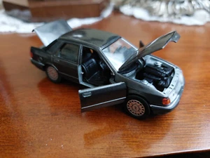 FORD SIERRA 2.0i Ghia SCHABAK 1/43 - Picture 1 of 13