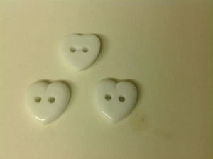 NEW 10 PC PKG. 5/8 INCH WHITE HEART SHAPED BUTTONS  - Picture 1 of 3