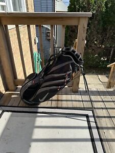 Nike Golf Bag Standing - 6 Way  Holder  Light Weight With Revolving Strap System
