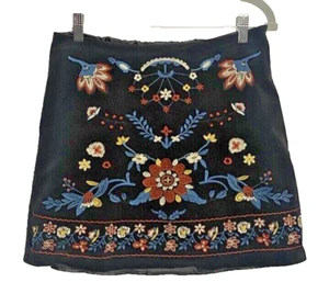 Mi ami Mini Skirt Size Large Black Floral Embroidered Corduroy Floral - Picture 1 of 14