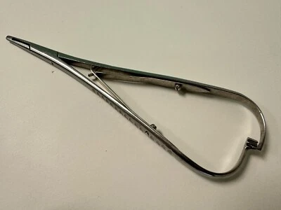 Alicate de ortodoncia punta estrecha Mathieu soporte de aguja O-Tie Foto 1 de 4