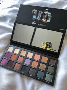 Paleta de sombras de ojos Urban Decay Born to Run nueva en caja - Imagen 1 de 6