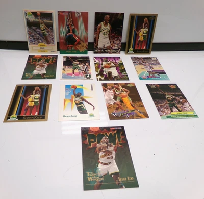 NBA Star Shawn Kemp Rookie Seattle Super Sonics 13 Card Lot - Image 1 of 4