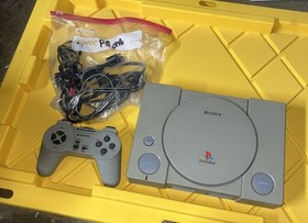 Sony PlayStation 1 PS1 PSone SCPH-9001 Console w/OEM Cables Tested