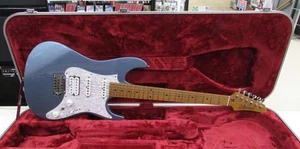 IBANEZ AZ2204-ICM tipo Stratocaster - Foto 1 di 11