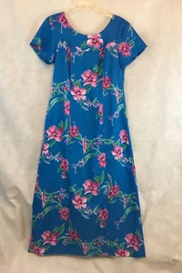 Hilo Hattie Vintage Blue Pink Flowers Hibiscus Muumuu Hawaiian Dress Size M - Picture 1 of 1