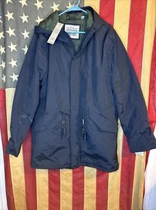 XLarge Levi's Coat Mens Quilted Liner Hood Thigh Length Parka Jacket Coat 8923 - Picture 1 of 10