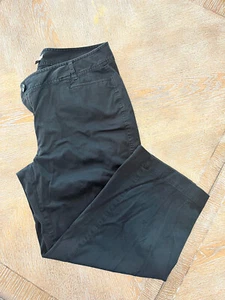 J. Jill Cropped Stretch schwarz Hose Gr. 16 Taille 38”, Schrittlänge 24” gerade - Bild 1 von 7