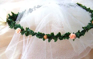 Kommunionkränzchen Haarkranz offen mit Ösen Haarschmuck Kommunionkleid ivory - Bild 1 von 3