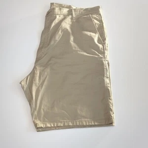 Pantalón corto de sarga elástica frontal plano para hombre Wrangler talla 42 - Imagen 1 de 4