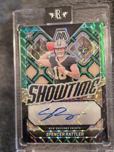 Spencer Rattler Ss-ssr /25 Fusion Green Neu Orlean Saints Rookie Auto - Bild 1 von 2