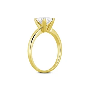 Anillo de compromiso solitario de oro amarillo de diamantes naturales princesa 0,57 quilates F VS2 - Imagen 1 de 4