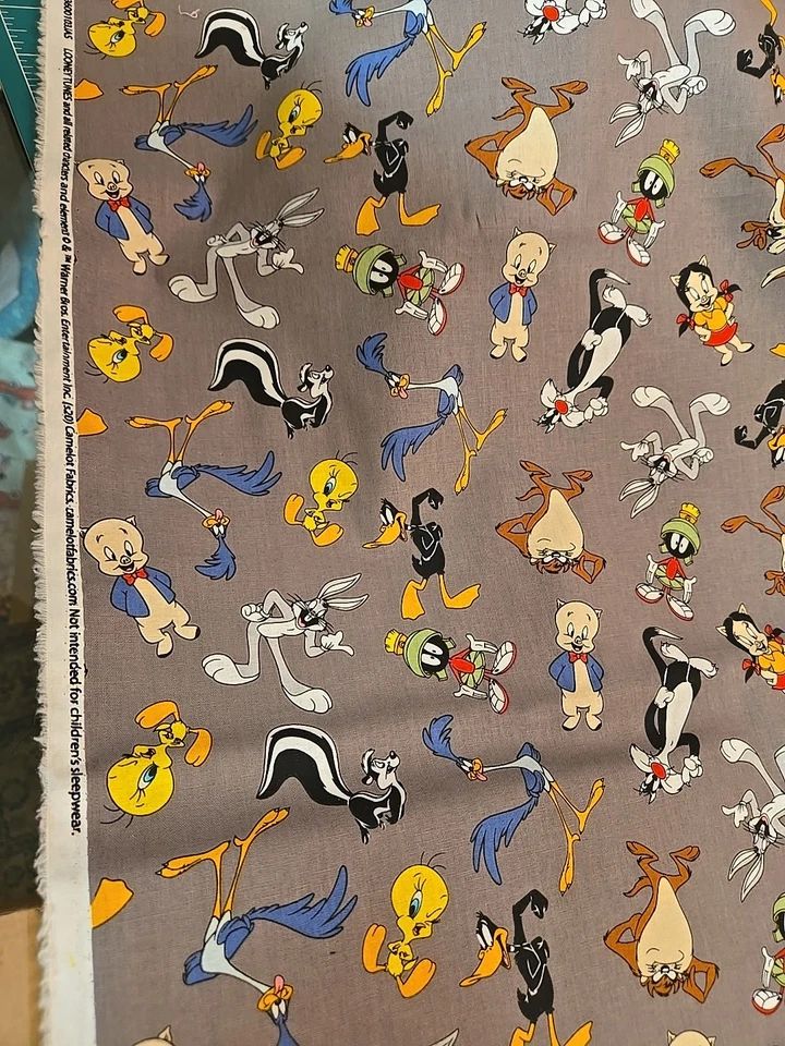 Looney Tunes Pepe Petunia Tweety Road Runner Martian Fabric By 1/2 Yard Porky - Image 1 of 4