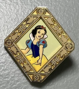 Prendedor Disney 2004 Blancanieves en forma de diamante - Imagen 1 de 4