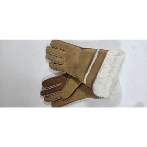 Guanto tecnico con cuciture Ugg, taglia L nuovo con etichetta - Foto 1 di 5