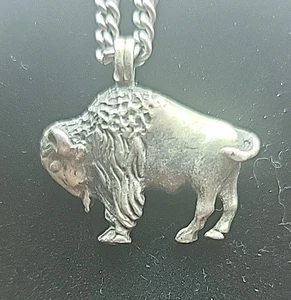 Vintage Avon Bison Buffalo Pendant Charm with 18" Chain Necklace  - Picture 1 of 4