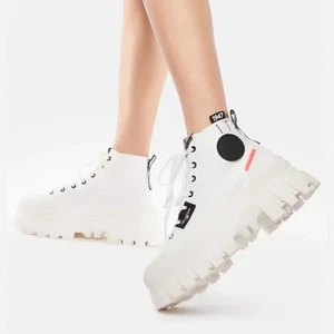 Scarpe stivali donna Palladium revolt Hi tx platform tela bianco/nero taglia 5 NUOVI - Foto 1 di 10