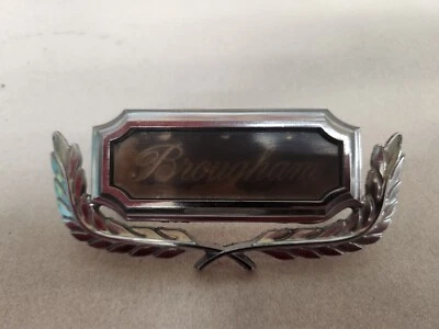 Ford Torino LTD Brougham emblema escritura letras Foto 1 de 4