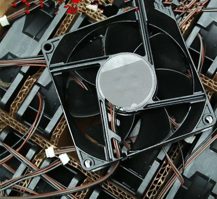 EE80251S1-D170-F99 12V 1.7W 80*80*25mm 3Pin For Benq Projector Cooling Fan - Image 1 of 1