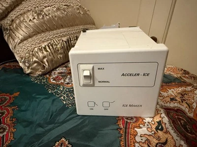 KENMORE ACELER MÁQUINA DE HIELO Foto 1 de 4