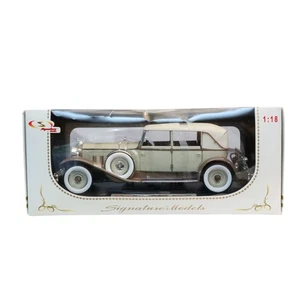 Signature Models 1:18 Scale 1930 Packard Brewster Diecast Car NIB - Picture 1 of 5