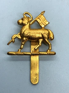 Genuine British Army Queen's Royal Regiment (West Surrey) Cap Badge - Picture 1 of 6