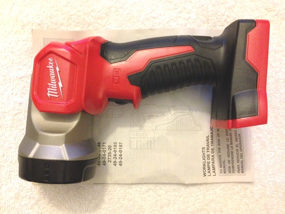 New Milwaukee 2735-20 18V 18 Volt M18 LED Flashlight Rotating Head Cordless - Image 1 of 4