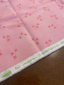 Rose Pink on Bubblegum Pink Moda COTTON FABRIC Quilt Sew 25" x 42" - Picture 1 of 8
