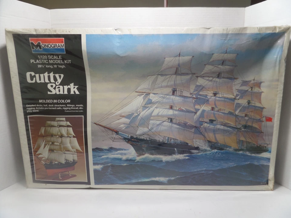 MONOGRAM CUTTY SARK SEALED 1/200 #3701 YEAR 1979 - Image 1 of 3