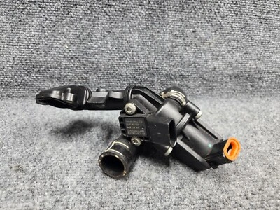 AUDI S6 2013-2018 DERECHO TURBO DESVIADOR VÁLVULA BRIDA/ADAPTADOR CON MANGUERA OEM Foto 1 de 4