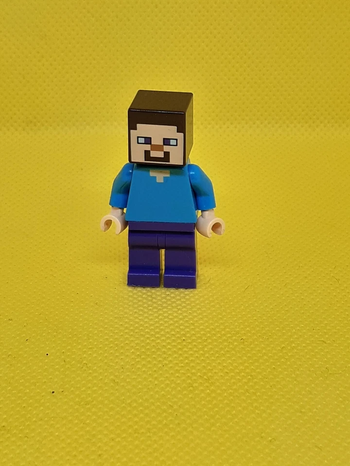 LEGO  personnage figurine Minecraft  - Photo 1/1