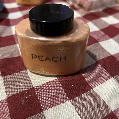 ❤ Makeup Revolution Loose Baking Powder -- YOU PICK ❤ - Image 1 of 3