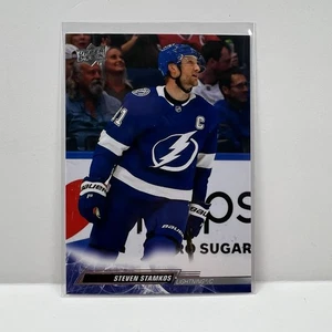 2022-23 Upper Deck Series 2 Hockey Steven Stamkos Tampa Bay Lightning #412 - Picture 1 of 2