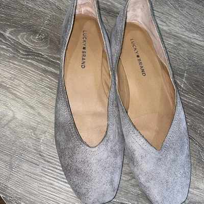 NUEVO Lucky Brand Mujer Alba Ballet Zapatos Planos Titanio Hard Rock Talla 9 M Gris B4 Foto 1 de 4