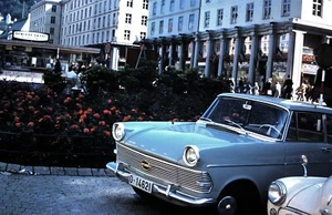 Original 1961 Slide, Vintage Classic Opal Automobile / Car - Street Scene - Picture 1 of 1