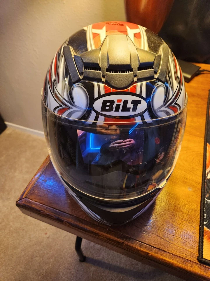 Casco de moto Bilt rojo/negro  Foto 1 de 1