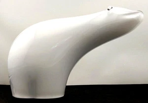 VTG Wedgwood Art Glass Polar Bear Figurine/Sculptue/Paperweight 5"x 3.5" Mint!! - Picture 1 of 12