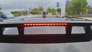 Tercera luz LED de freno trasera alto nivel Toyota C-HR Design 2020-2023 - Imagen 1 de 21