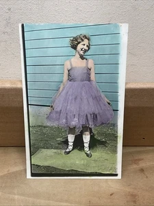 1922 RPPC in Farbe Leola Manzel Kleid Tanz in Ogden High Ogden UT B52 - Bild 1 von 3