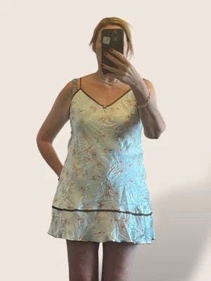 Vestido sin Mangas Jones New York Satinado Encaje Recortado Babydoll Cami Floral Talla Mediana Foto 1 de 4