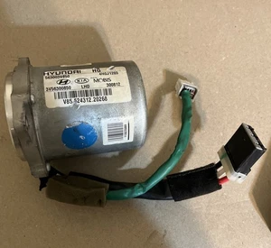 2012-2015 HYUNDAI AZERA POWER STEERING COLUMN ASSIST MOTOR OEM 563003V850 - Picture 1 of 3