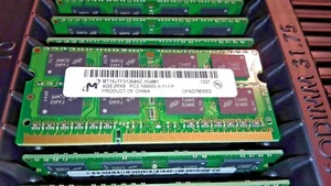 New Micron MT16JTF51264HZ-1G4M1 4GB 2RX8 PC3-10600S-9-11-FP, 204SODIMM PB FREE - Picture 1 of 10