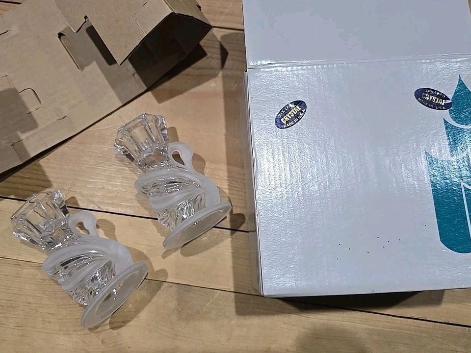 Par de candelabros cónicos de cisne Partylite 24 % cristal de plomo esmerilado con CAJA P0168 Foto 1 de 4